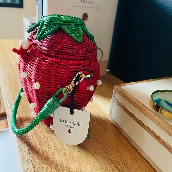 Kate Spade x Target Exclusive Pear Embellished Strawberry Basket Bag - Picture 7 of 10